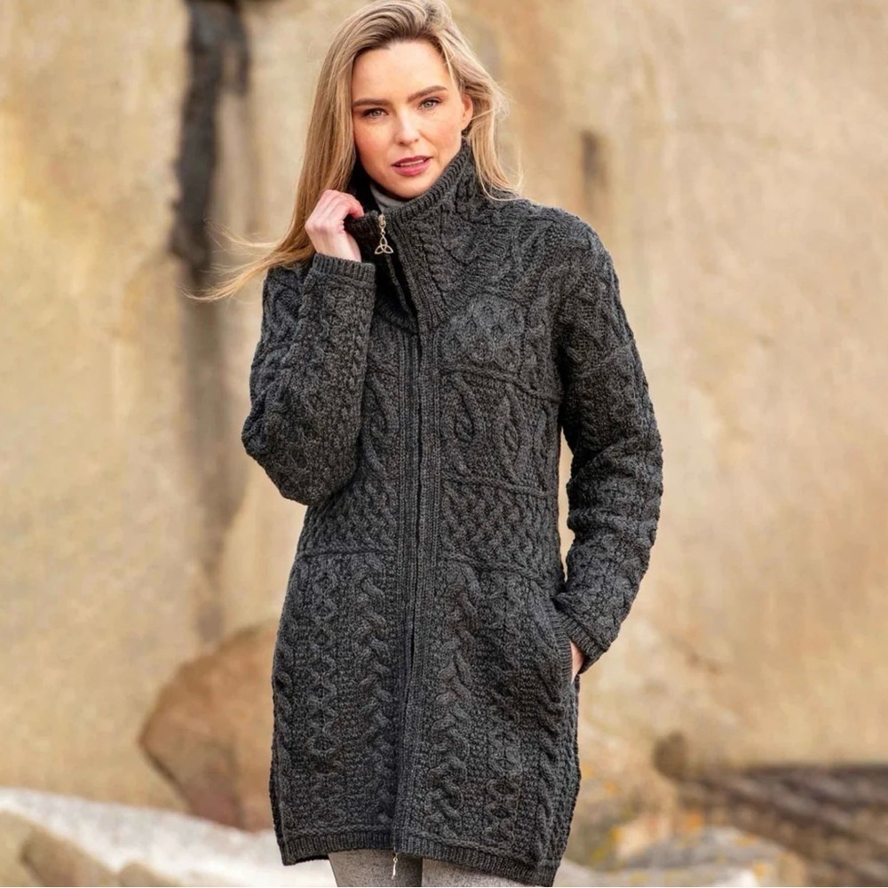 Aran Mor Merino Wool Sweater Jacket with Oversized Collar size Medium